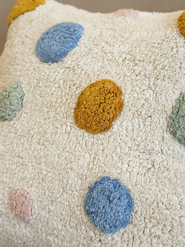 Подушка Lillaland Lovely Dots (40x40 см)