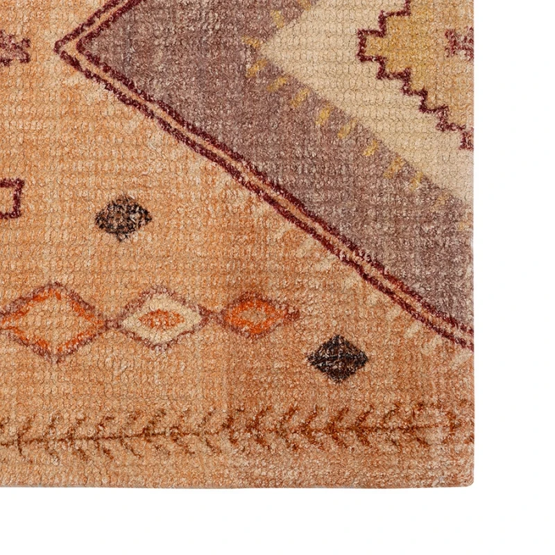 Ковер Tkano Ethnic c орнаментом цвета лаванды (120x180 см)